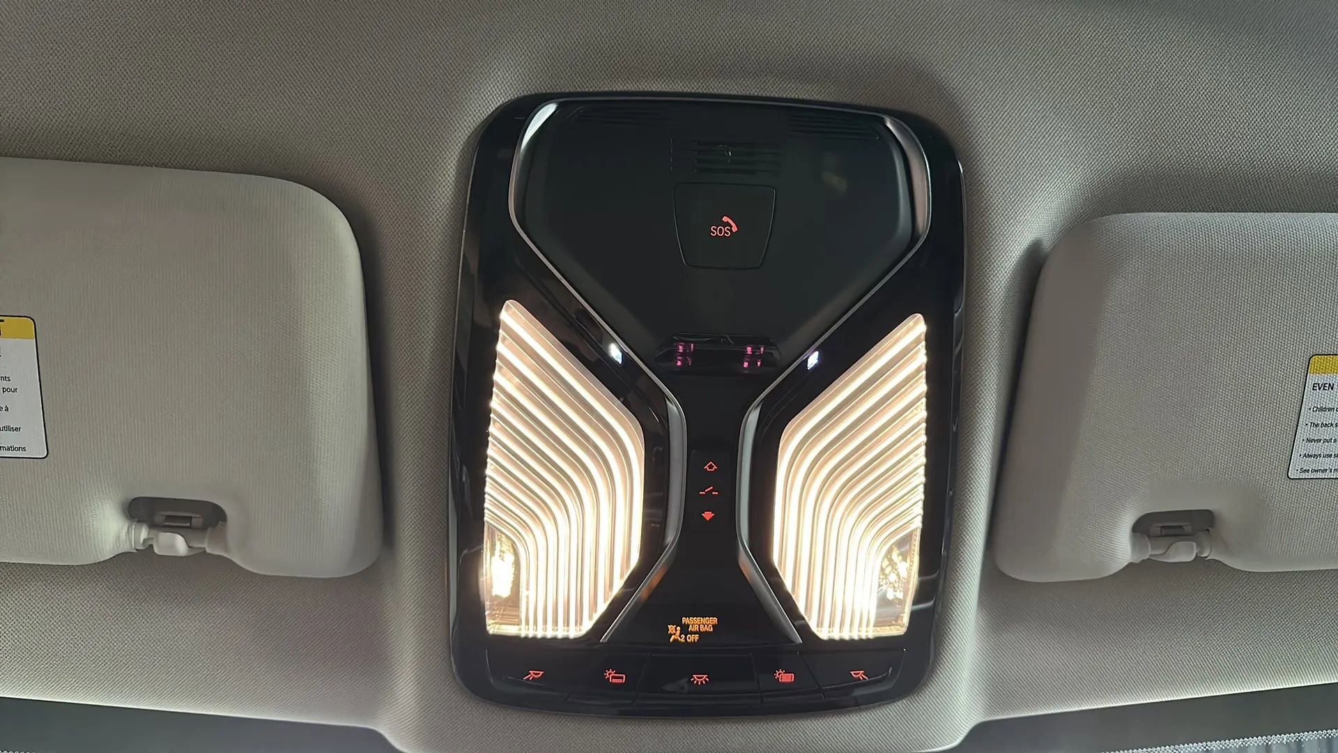 Used 2019 BMW X7 xDrive50i w/ Premium Package image 32