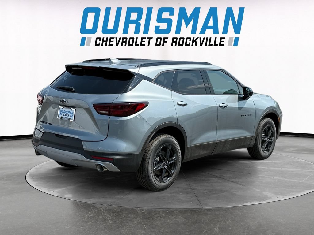 New 2026 Chevrolet Blazer LT w/ Midnight/Sport Edition AWD/4WD image 6