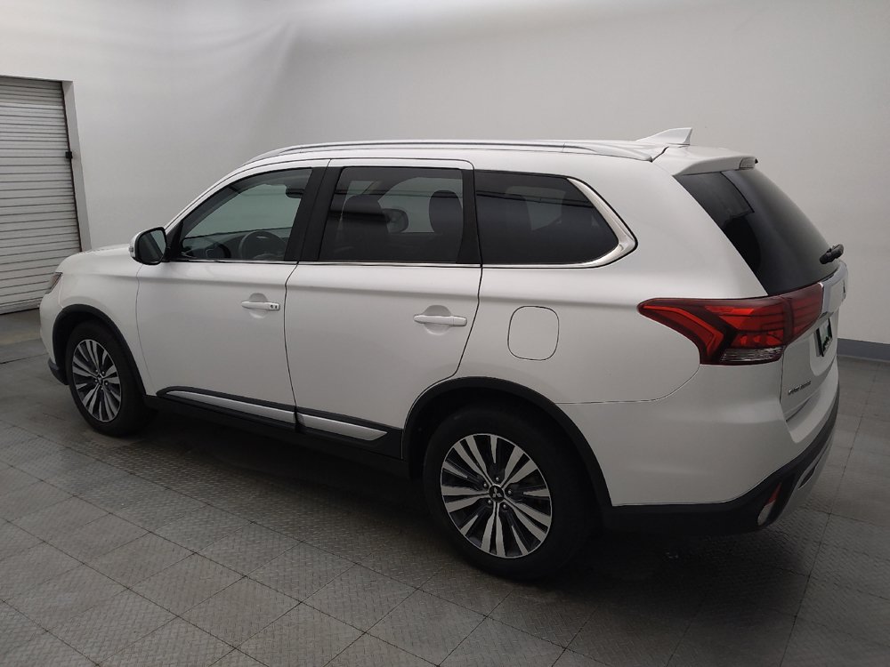 Used 2020 Mitsubishi Outlander SEL AWD/4WD image 3