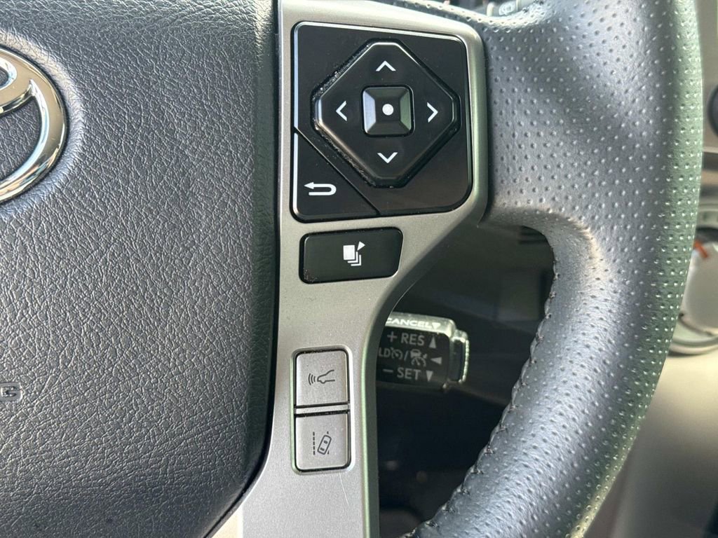 Used 2021 Toyota 4Runner SR5 image 23