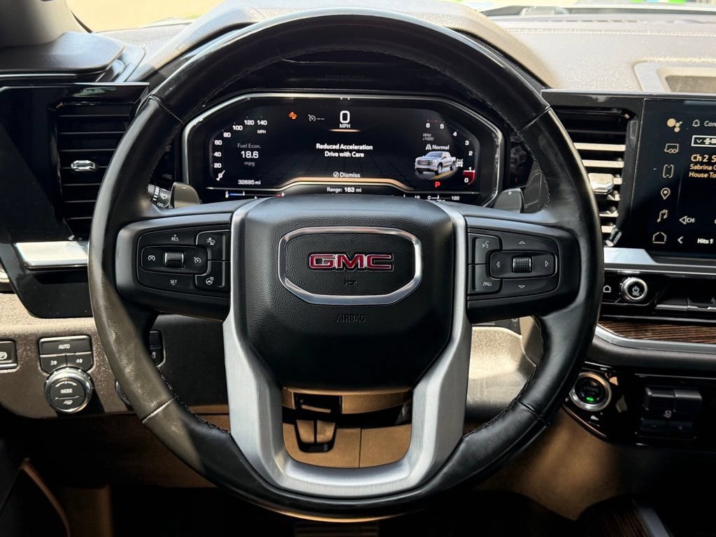 Used 2025 GMC Sierra 1500 Elevation AWD/4WD image 17