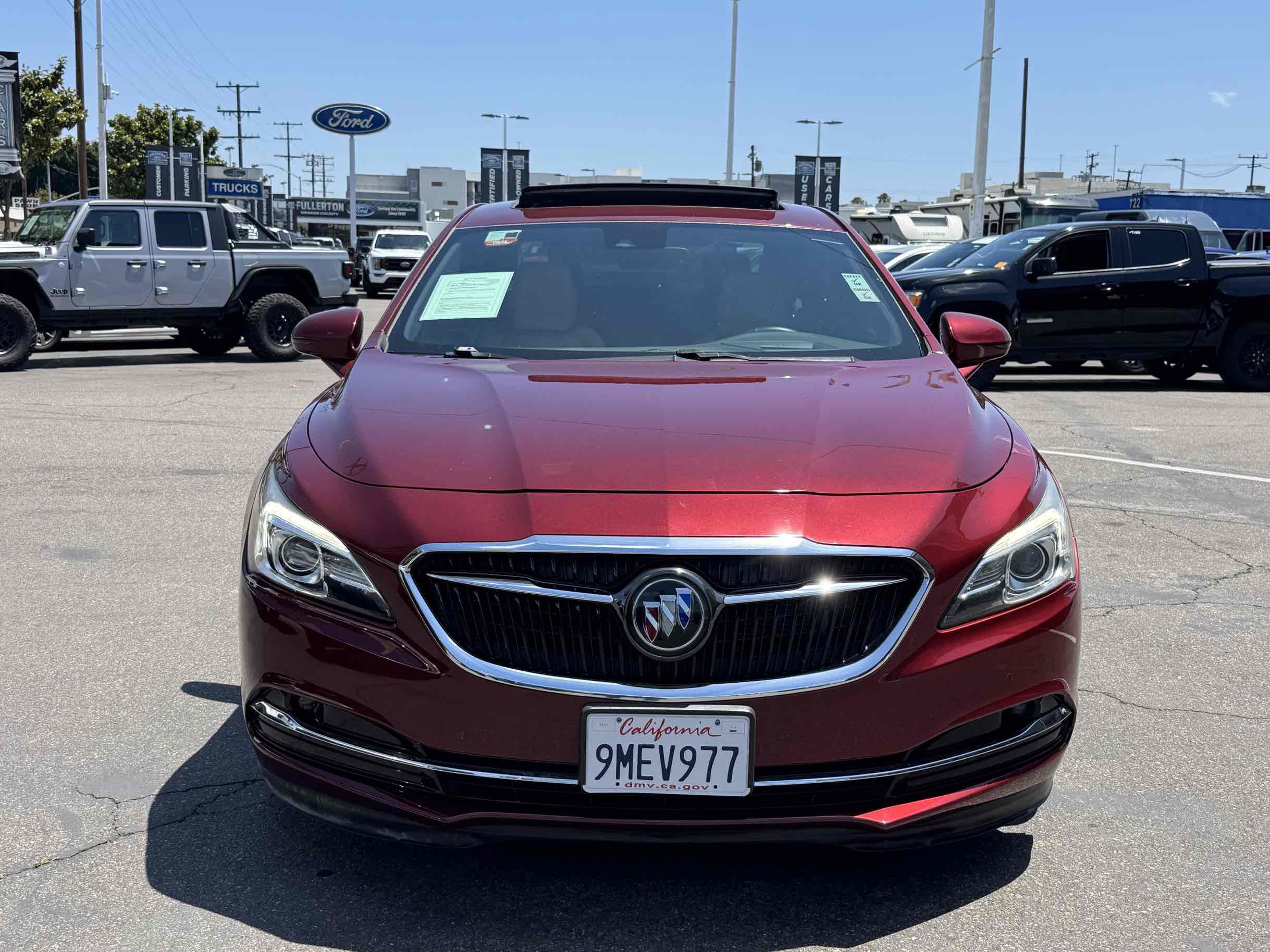 Used 2017 Buick LaCrosse Premium w/ Driver Confidence Package #2 FWD image 2