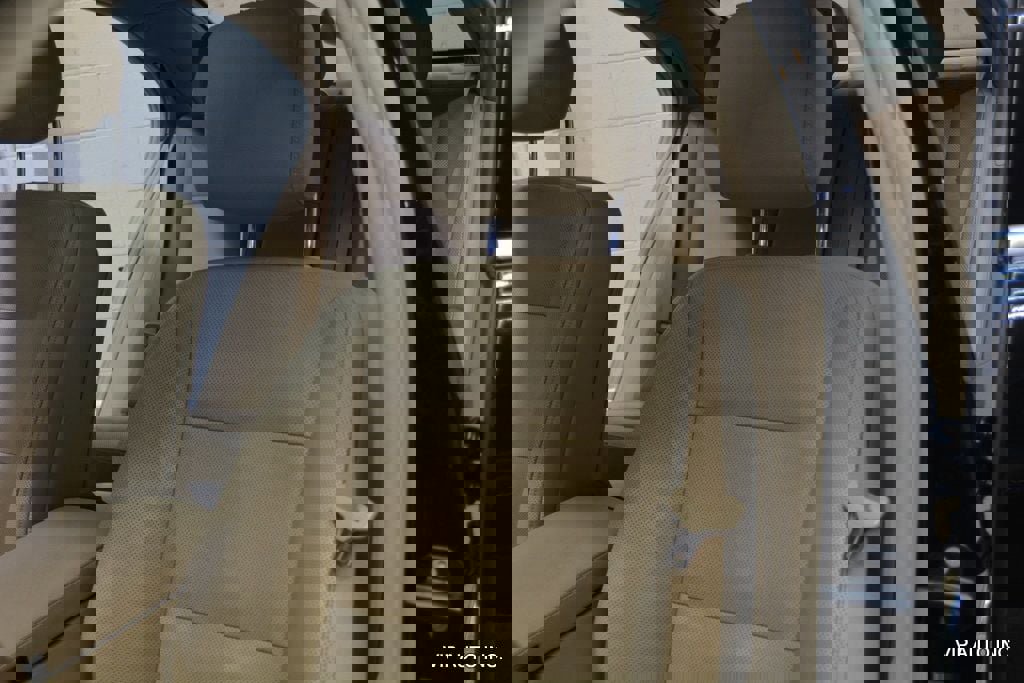 Used 2010 Mercedes-Benz S 550 4MATIC image 13