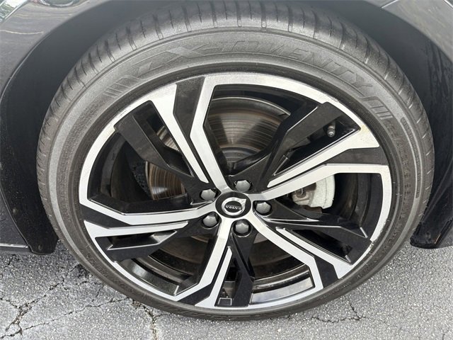 Used 2024 Volvo S60 B5 Core image 27