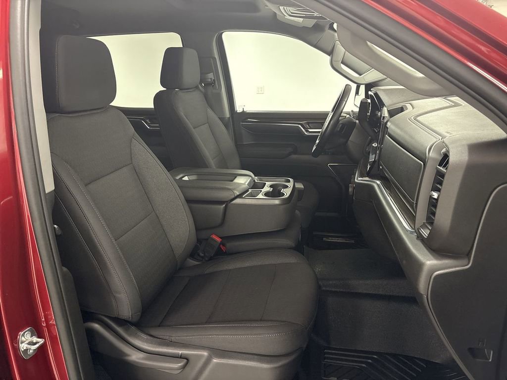 Used 2024 Chevrolet Silverado 1500 RST w/ Z71 Off-Road Package image 19