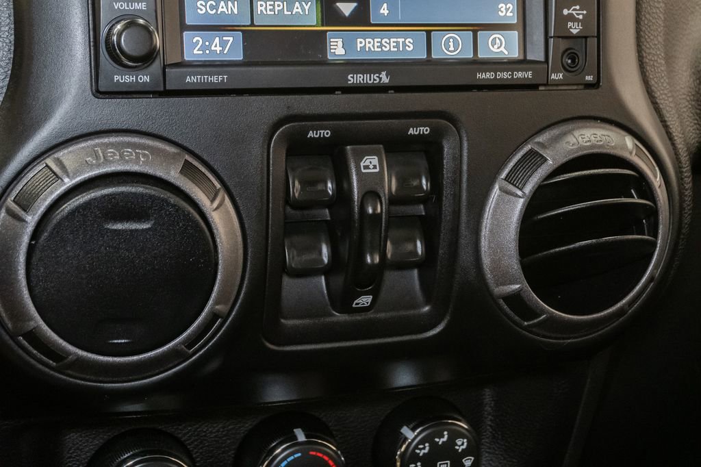 Used 2017 Jeep Wrangler Unlimited Sport w/ Quick Order Package 24S image 15