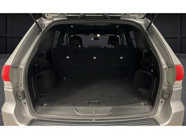 Used 2019 Jeep Grand Cherokee Laredo image 26