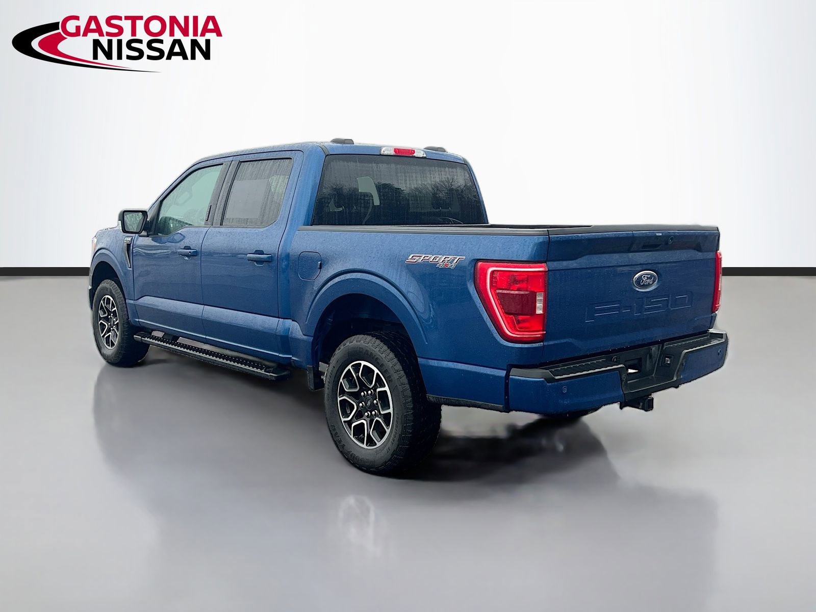 Used 2023 Ford F150 XLT w/ Equipment Group 302A High image 6