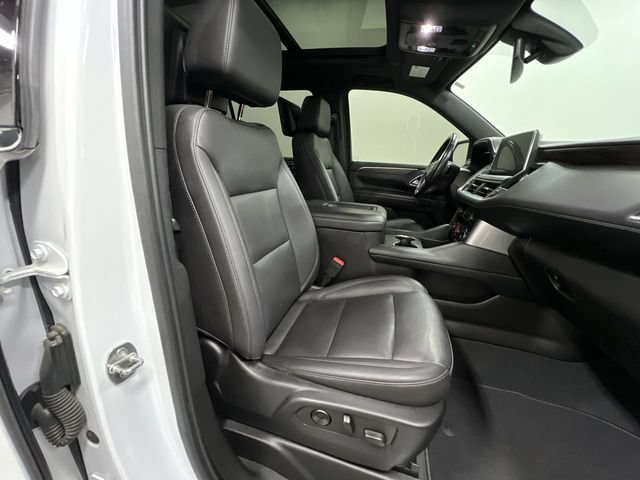 Certified 2022 Chevrolet Suburban LT w/ LT Signature Package AWD/4WD image 30