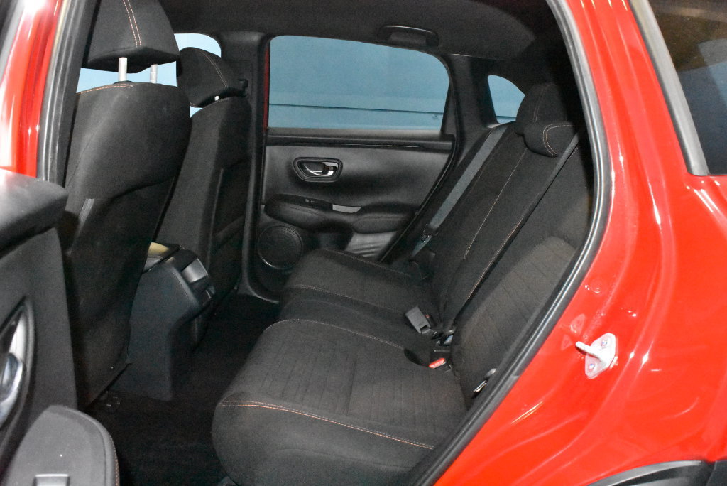 Used 2025 Honda HR-V Sport image 20