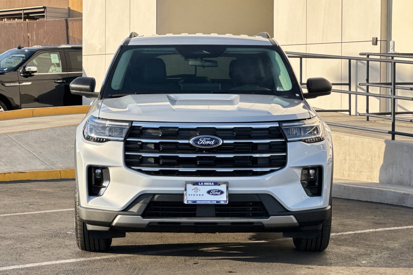 New 2026 Ford Explorer Active w/ Active Comfort Package image 8