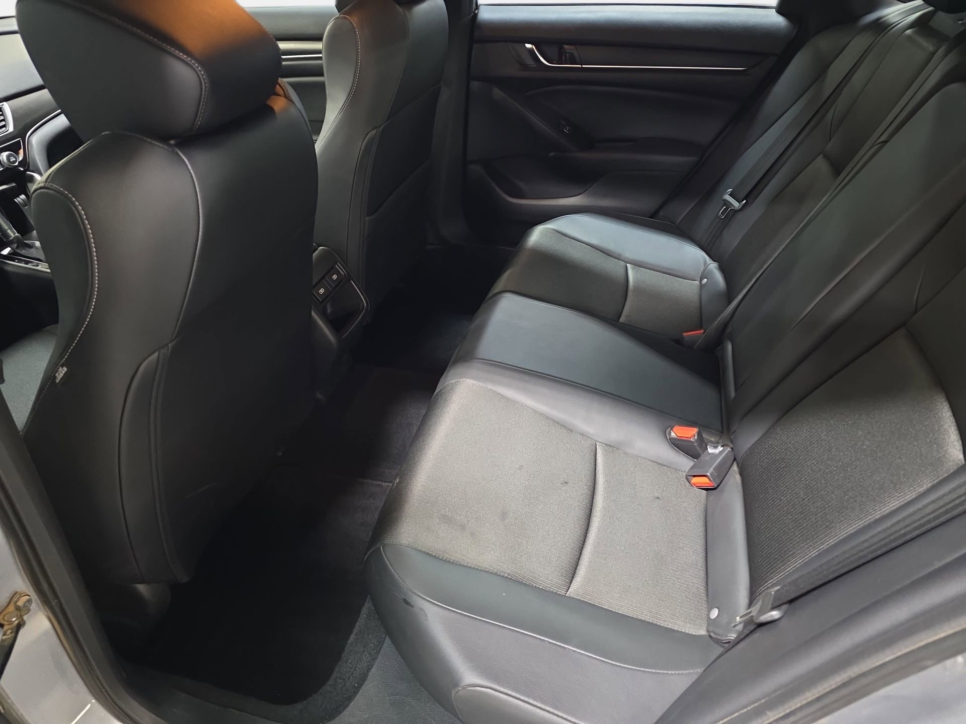 Used 2022 Honda Accord Sport image 14