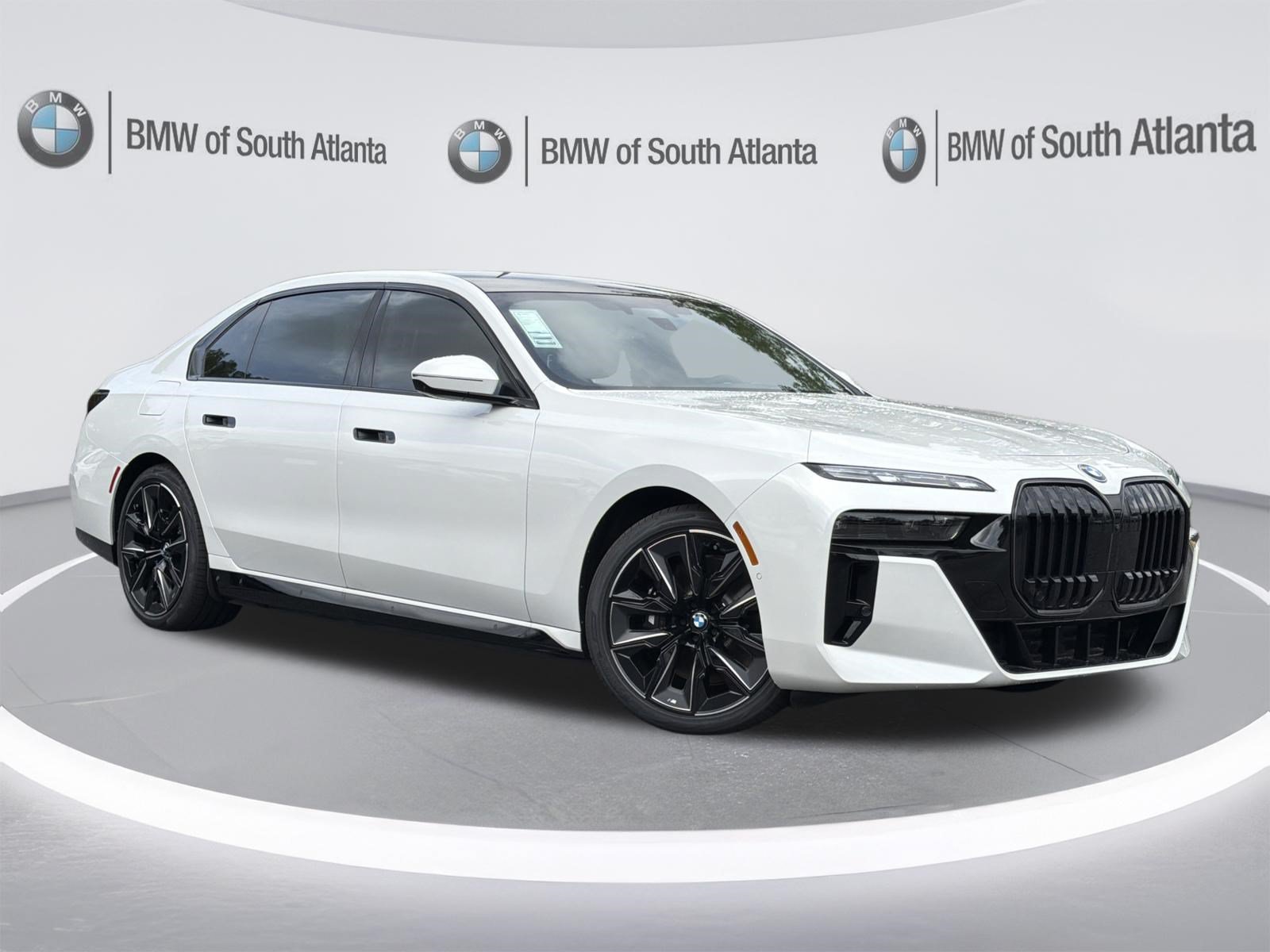 New 2026 BMW i7 xDrive60 w/ Executive Package AWD/4WD video 2