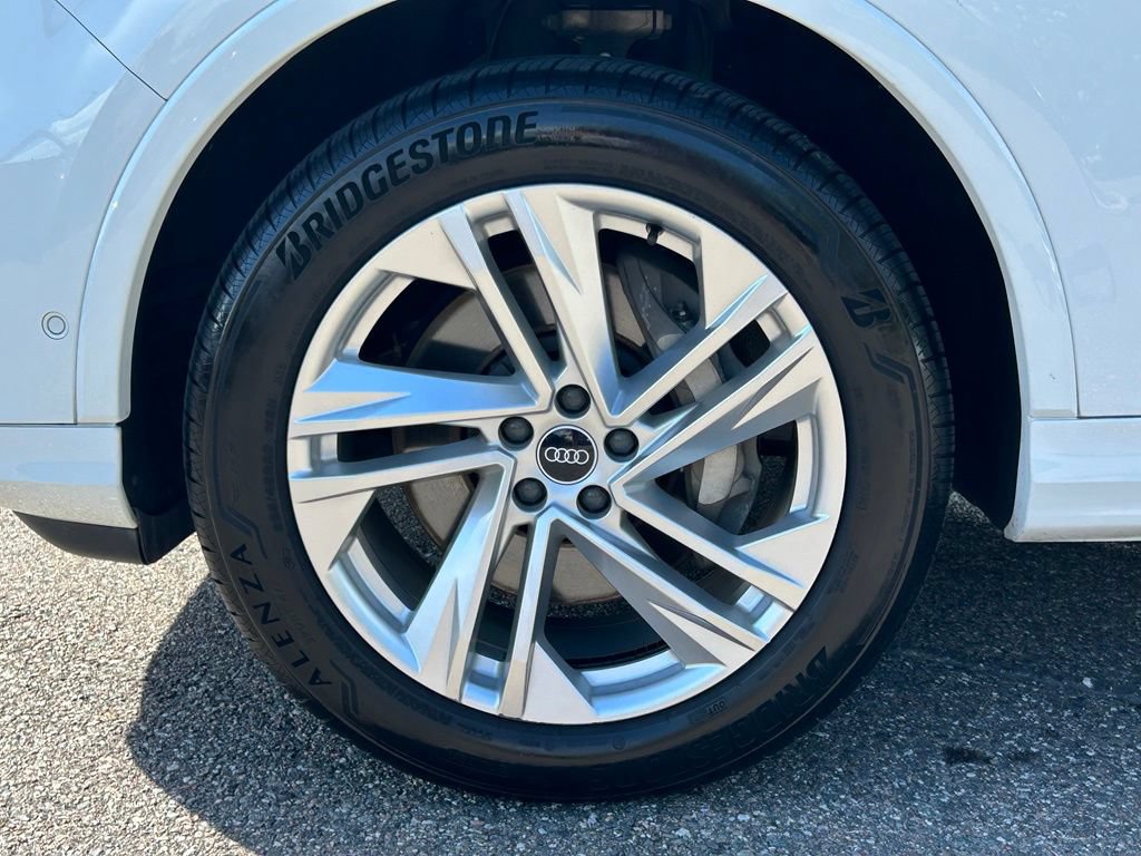 Used 2021 Audi Q7 2.0T Premium Plus w/ Executive Package AWD/4WD image 38