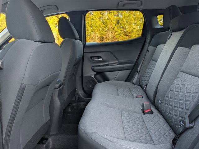 New 2026 Nissan Kicks SR w/ Cold Weather Package image 12