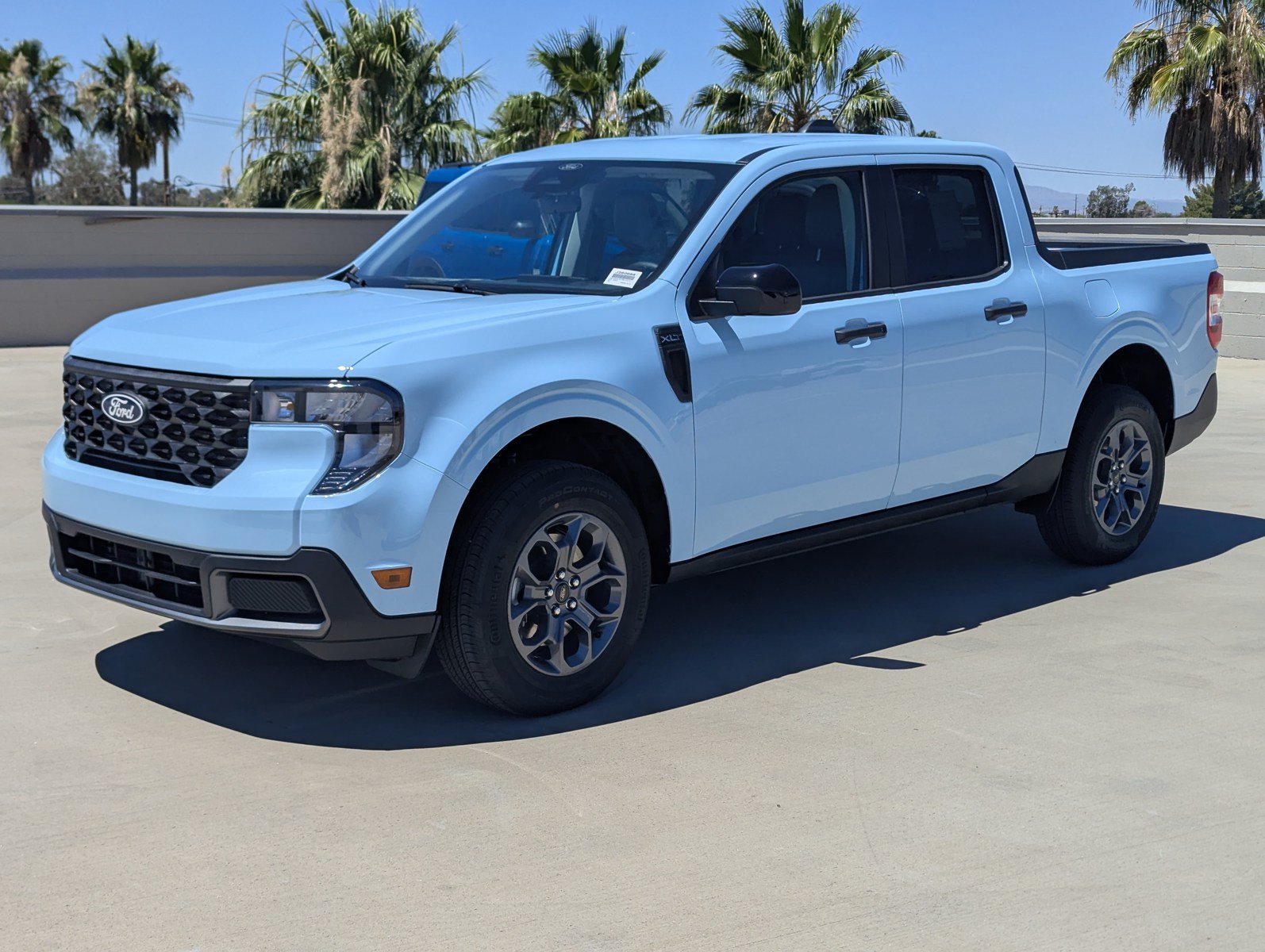 New 2026 Ford Maverick XLT w/ XLT Luxury Package FWD image 5