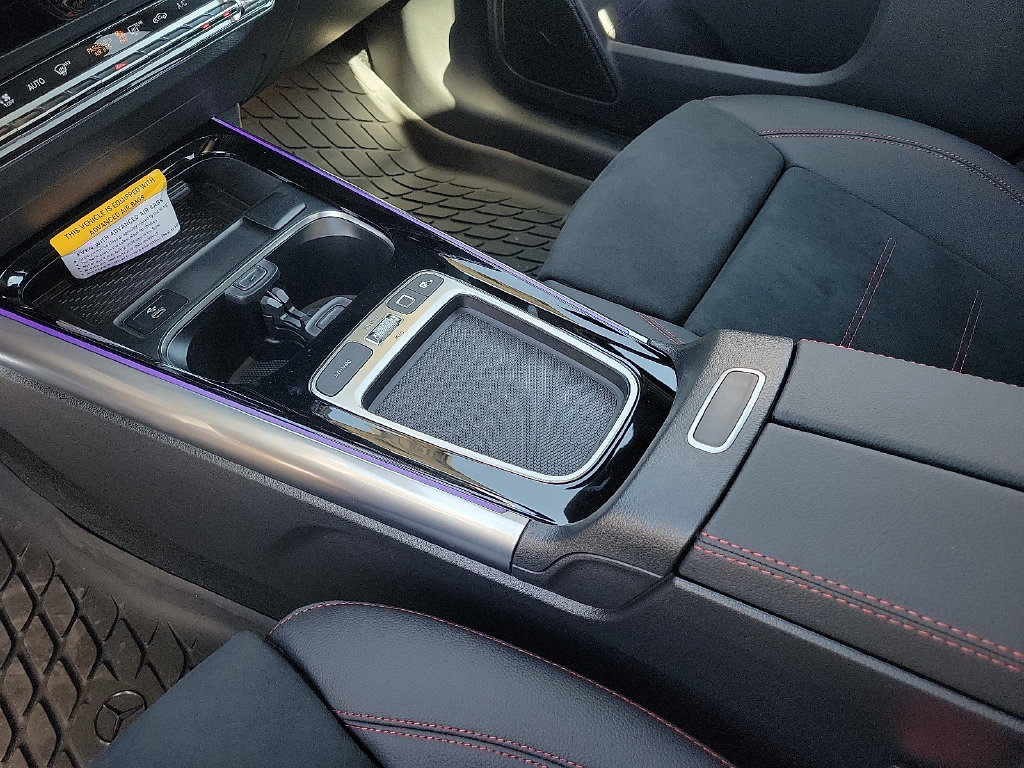 Used 2025 Mercedes-Benz GLA 250 image 25