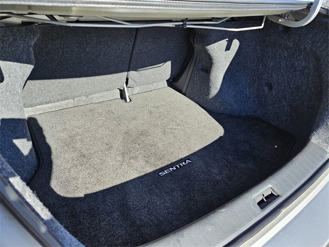 Used 2019 Nissan Sentra S image 12