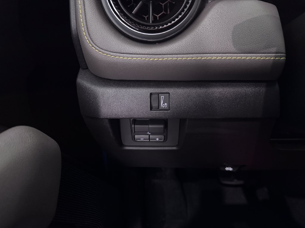 Certified 2025 Chevrolet Colorado ZR2 AWD/4WD image 23