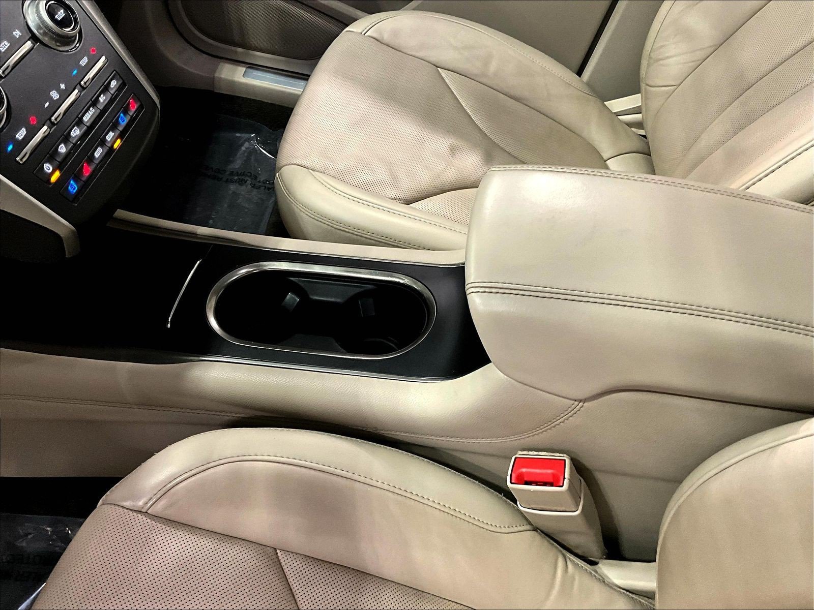 Used 2017 Lincoln MKC Reserve w/ Technology Package AWD/4WD image 18