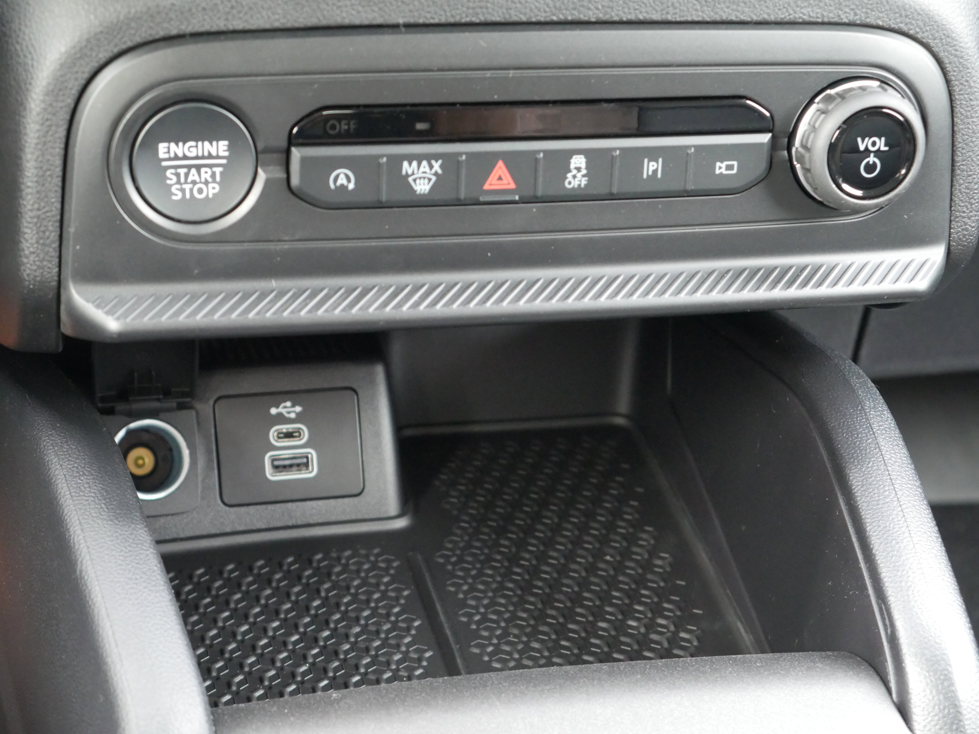 New 2026 Ford Bronco Sport Outer Banks w/ Outer Banks Tech Package+ AWD/4WD image 16