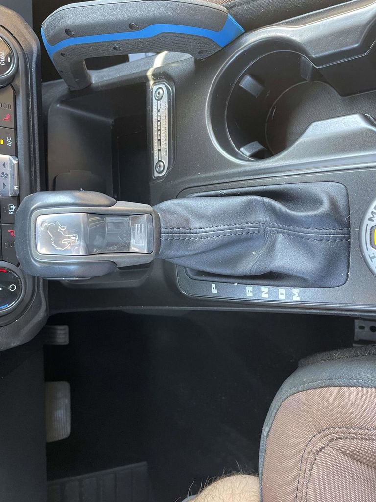 Certified 2022 Ford Bronco Outer Banks image 17