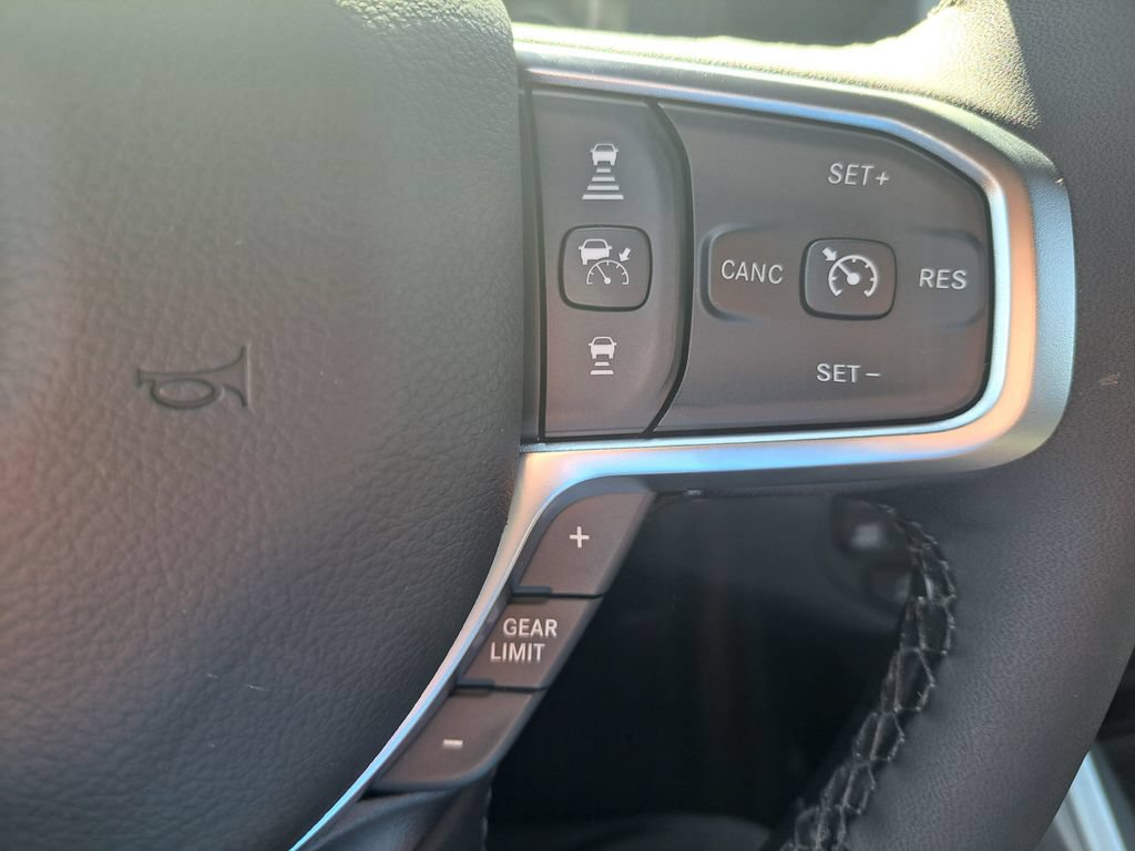 New 2026 RAM 1500 Big Horn AWD/4WD image 14