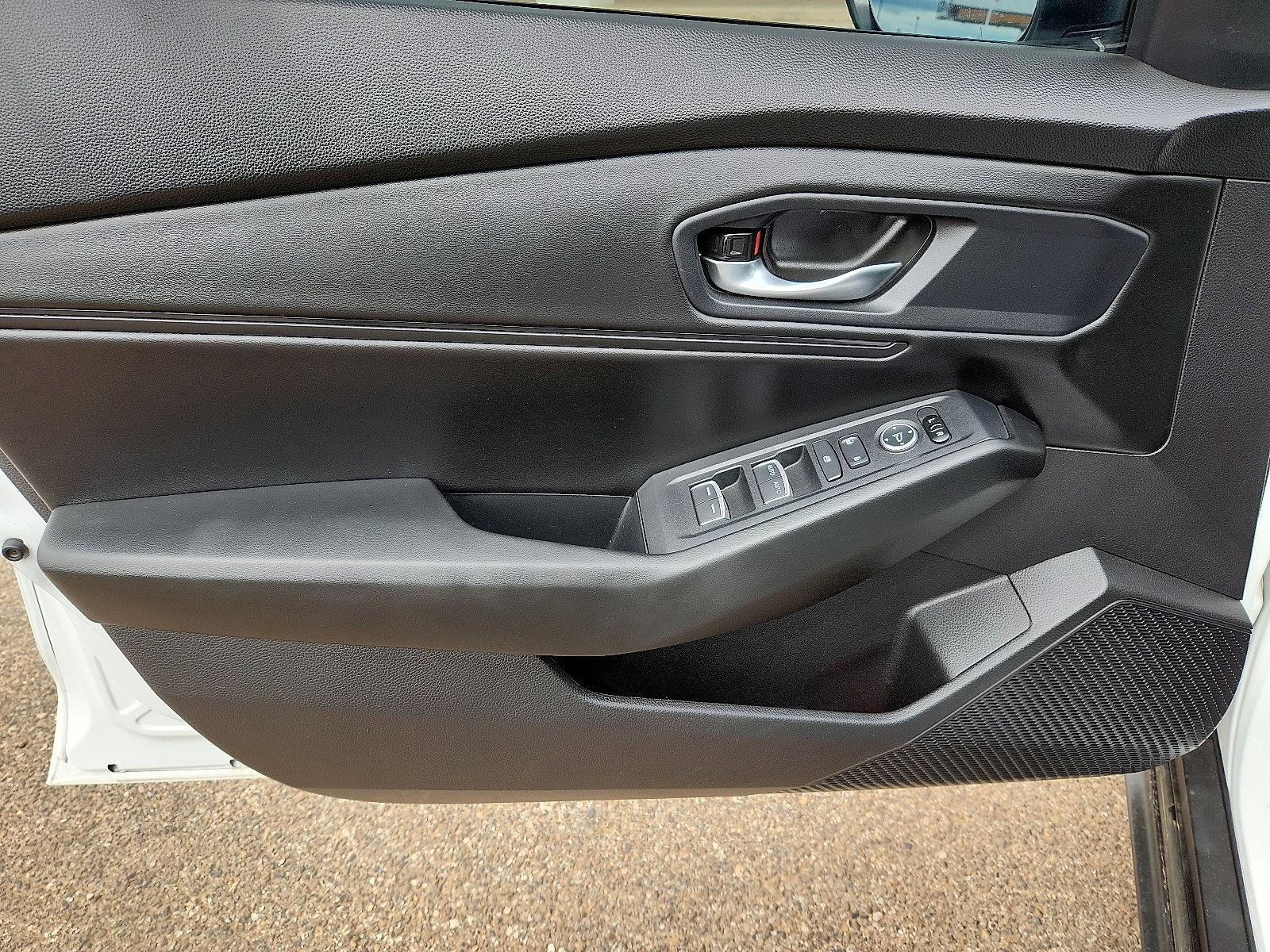 Used 2024 Honda Accord EX image 10