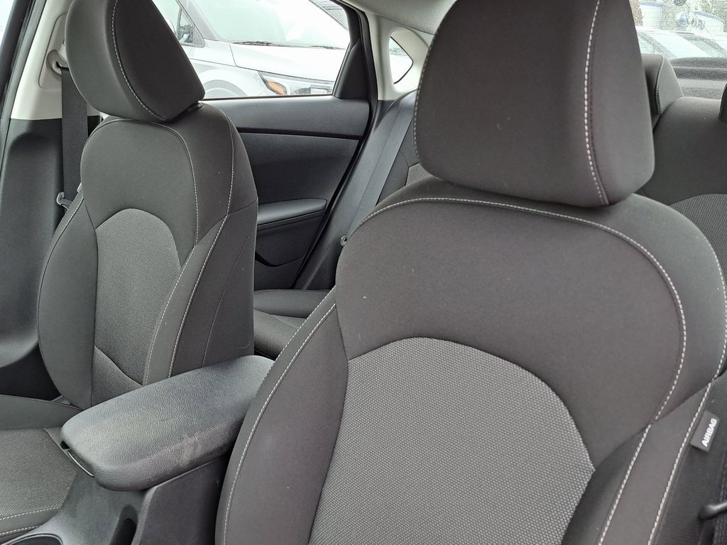 Used 2024 Kia Forte LXS w/ LXS Technology Package image 25