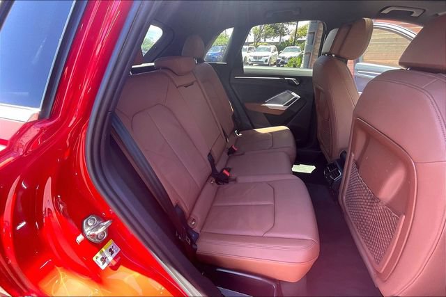 Used 2020 Audi Q3 2.0T Premium w/ Convenience Package AWD/4WD image 25