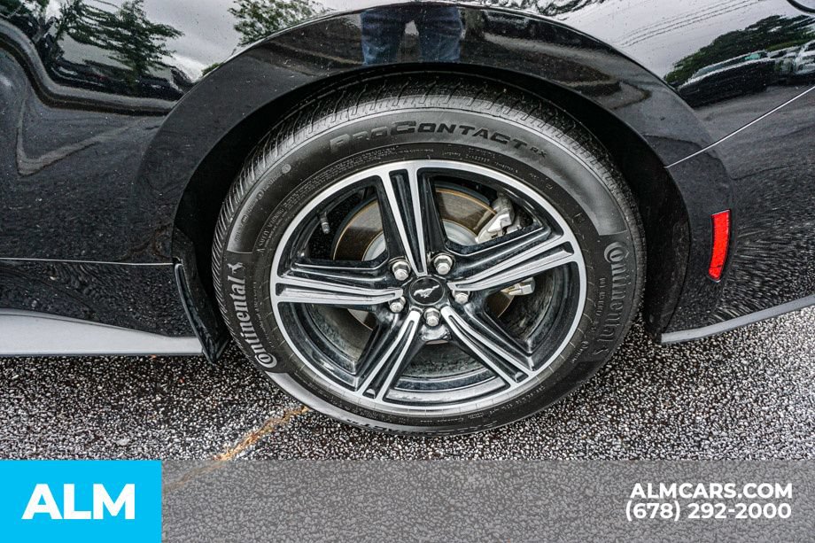 Used 2025 Ford Mustang Premium RWD image 16
