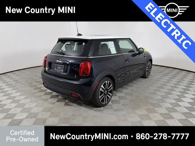 Certified 2023 MINI Cooper SE image 10