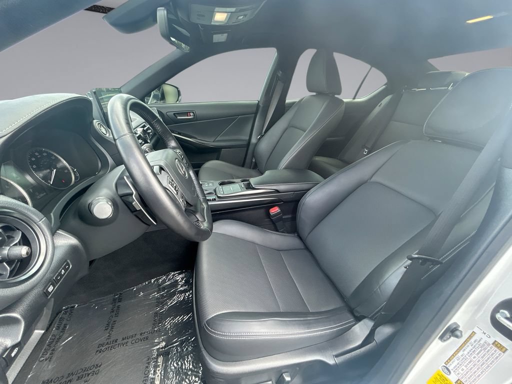Used 2023 Lexus IS 300 w/ Comfort Package RWD image 28