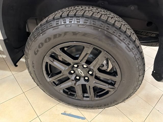 New 2026 Chevrolet Silverado 1500 Custom AWD/4WD image 27
