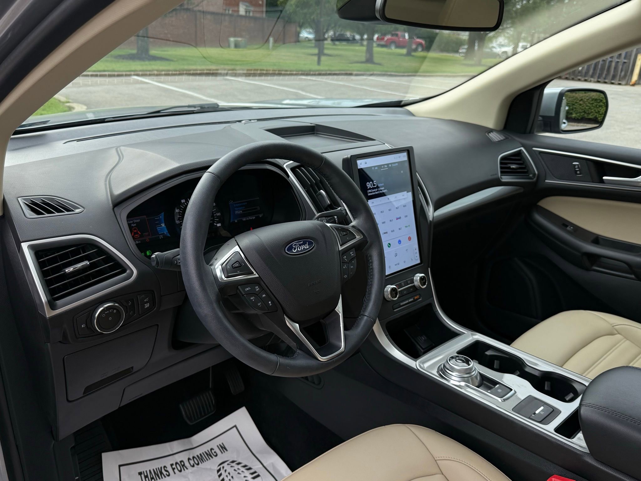 Used 2024 Ford Edge SEL w/ Convenience Package image 49