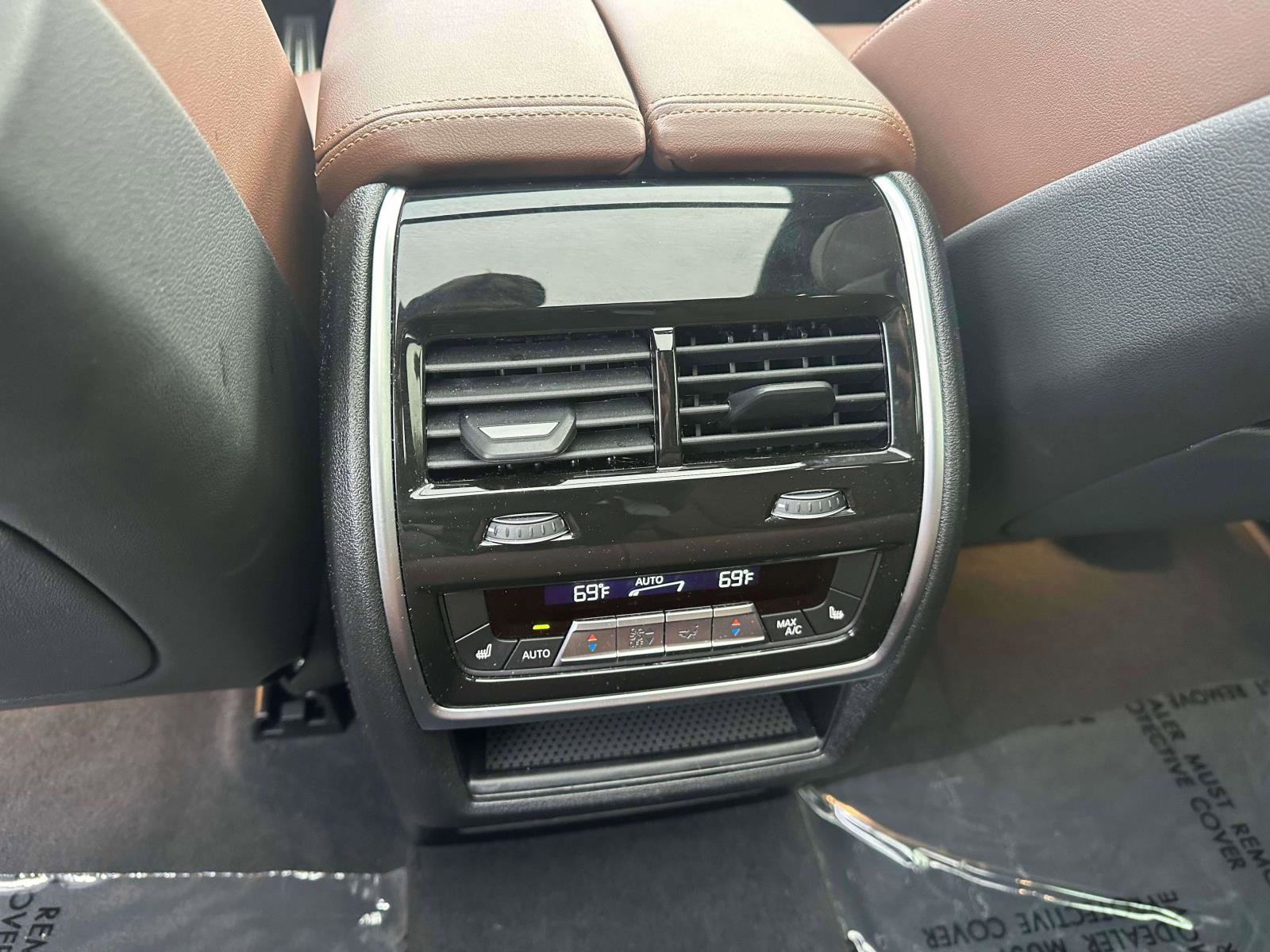 Used 2026 BMW X5 M60i image 11