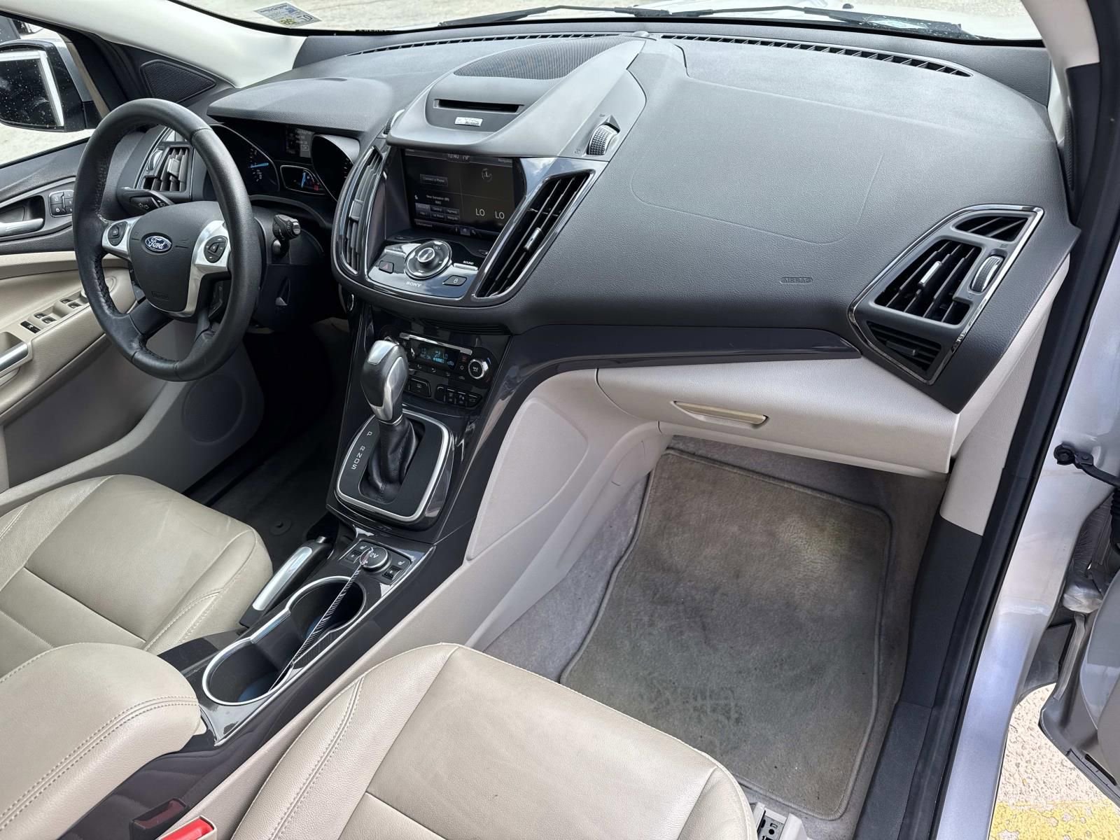 Used 2014 Ford Escape Titanium w/ Equipment Group 401A image 16