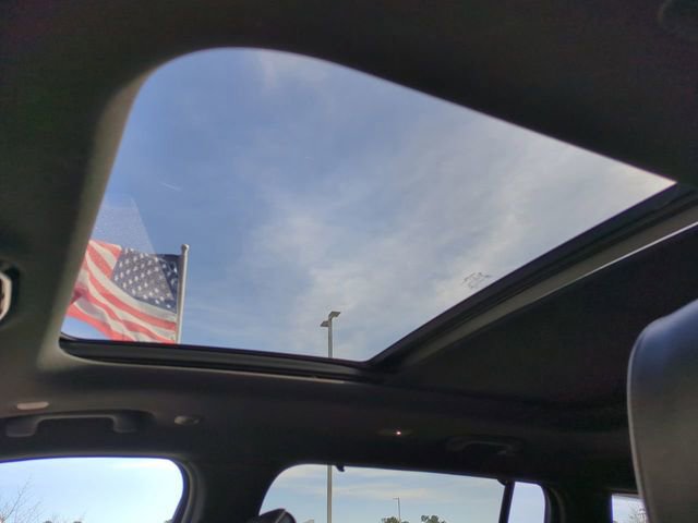 Used 2021 Jeep Grand Cherokee L Summit w/ Luxury Tech Group V image 20