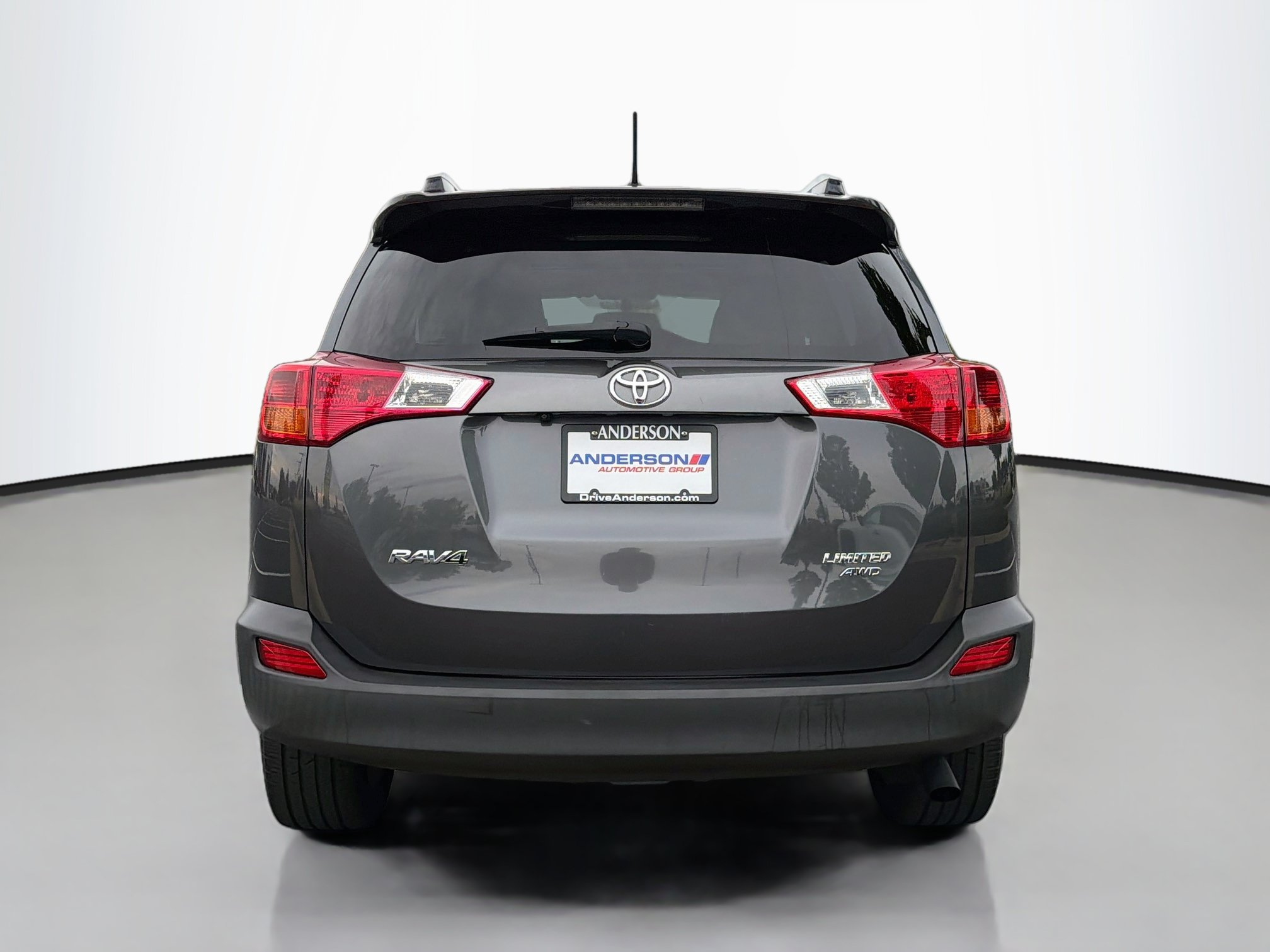 Used 2013 Toyota RAV4 Limited AWD/4WD image 6