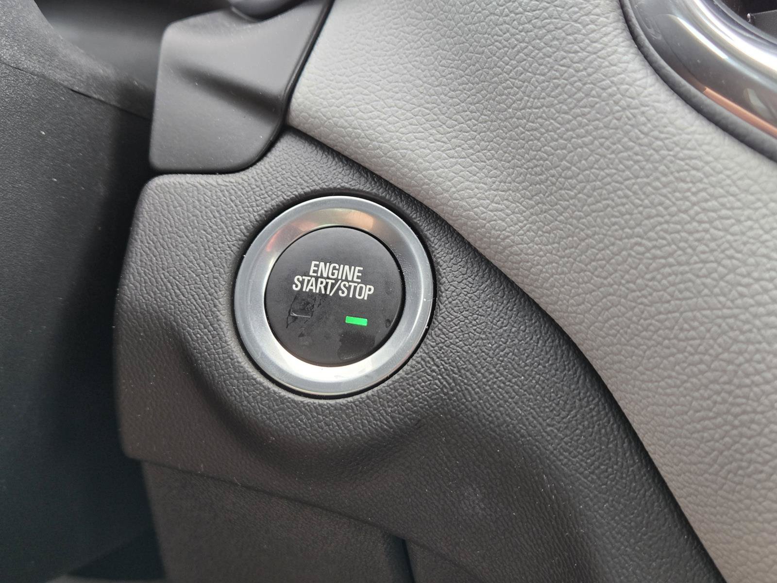 Used 2023 Chevrolet Equinox LS w/ LS Convenience Package FWD image 30