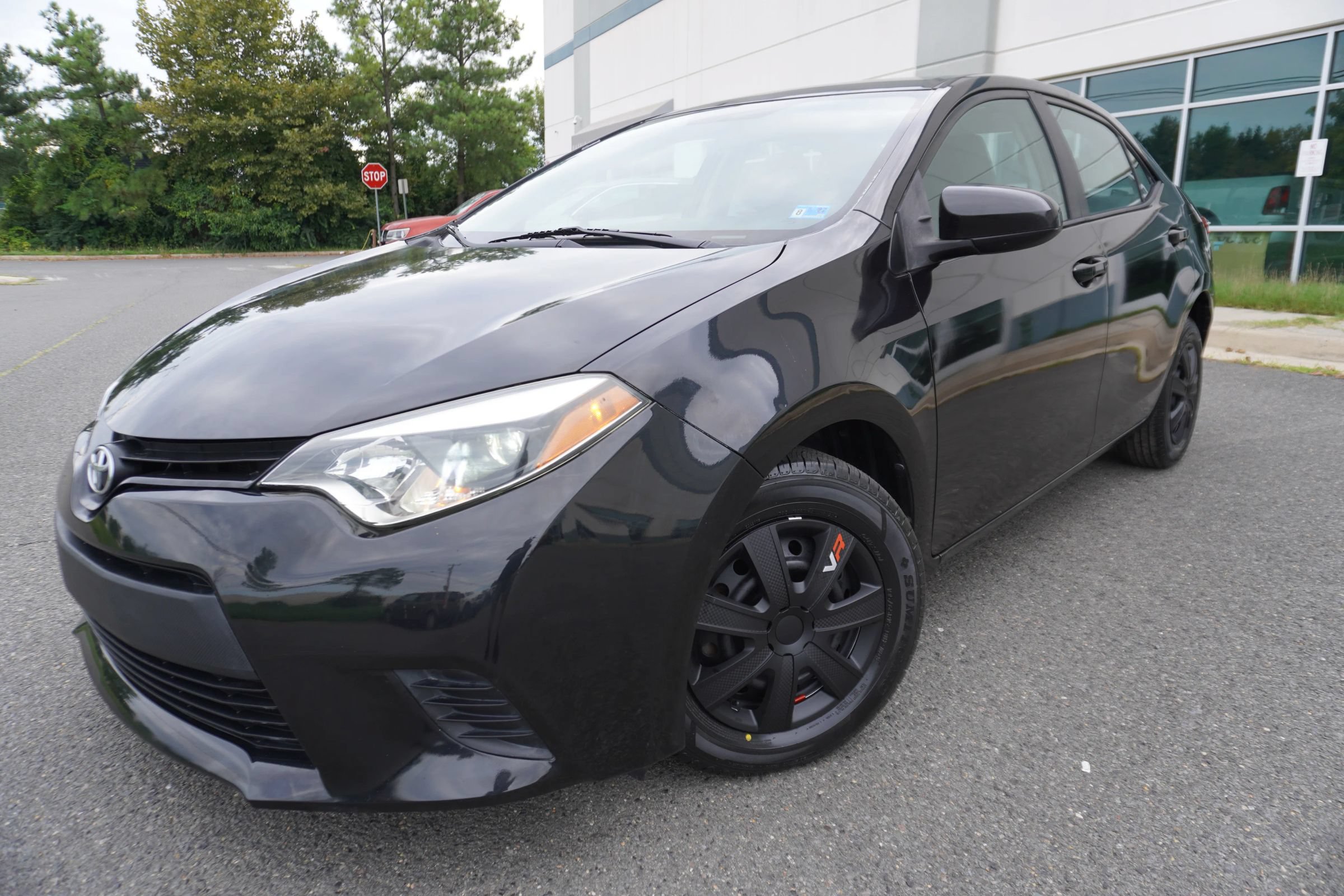 Used 2014 Toyota Corolla L FWD image 3