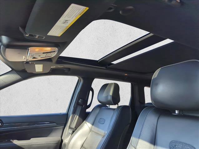 Used 2019 Jeep Grand Cherokee Overland image 23