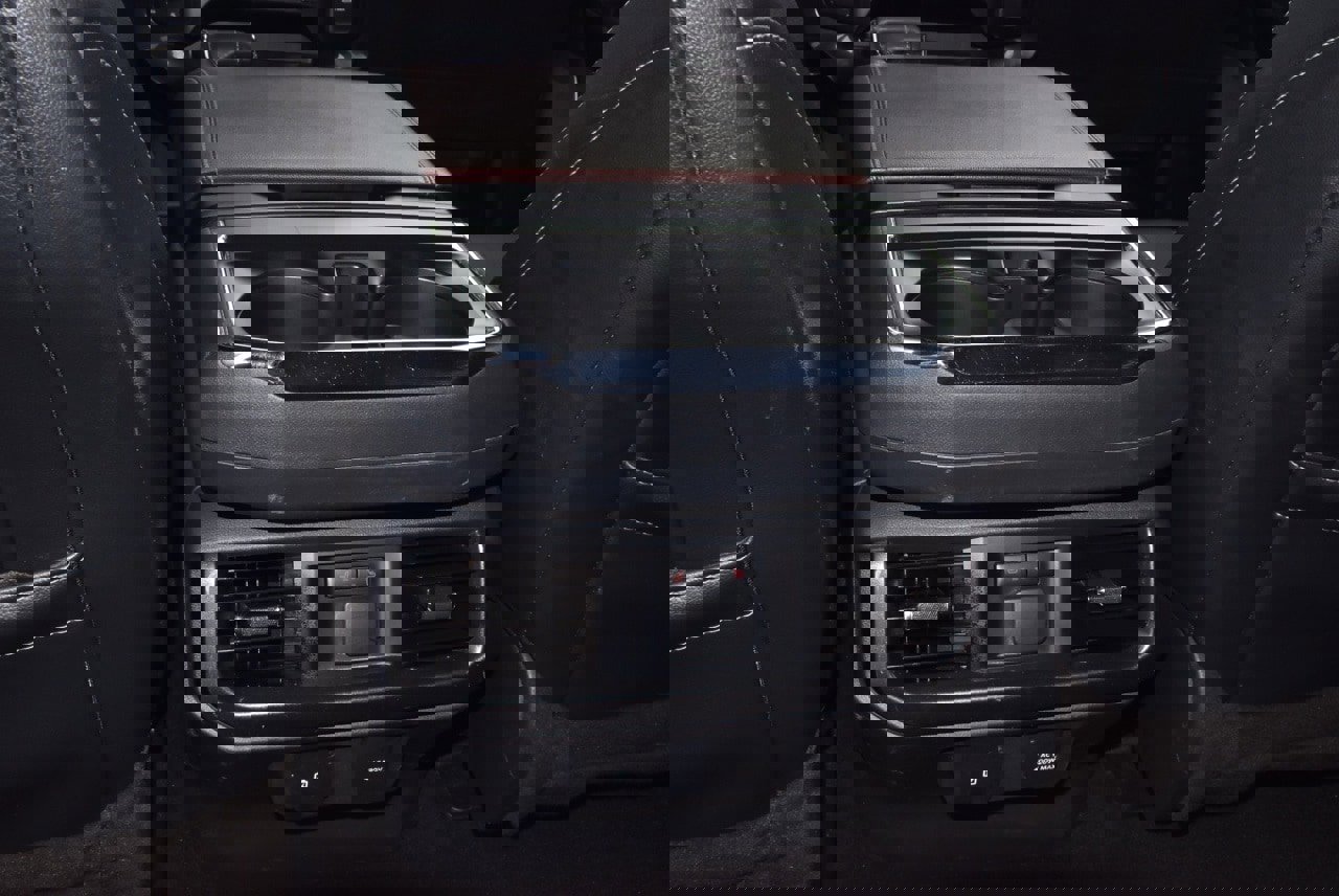 Certified 2023 Ford F150 Lariat w/ Equipment Group 502A High image 18