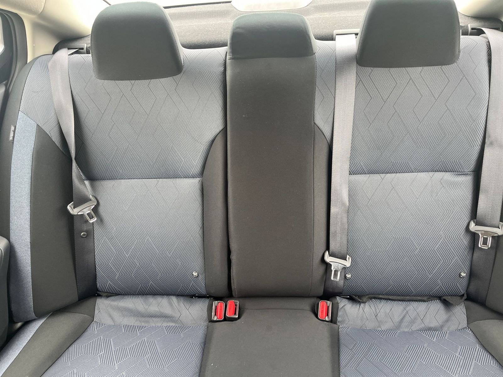 Used 2025 Nissan Versa SV FWD image 37