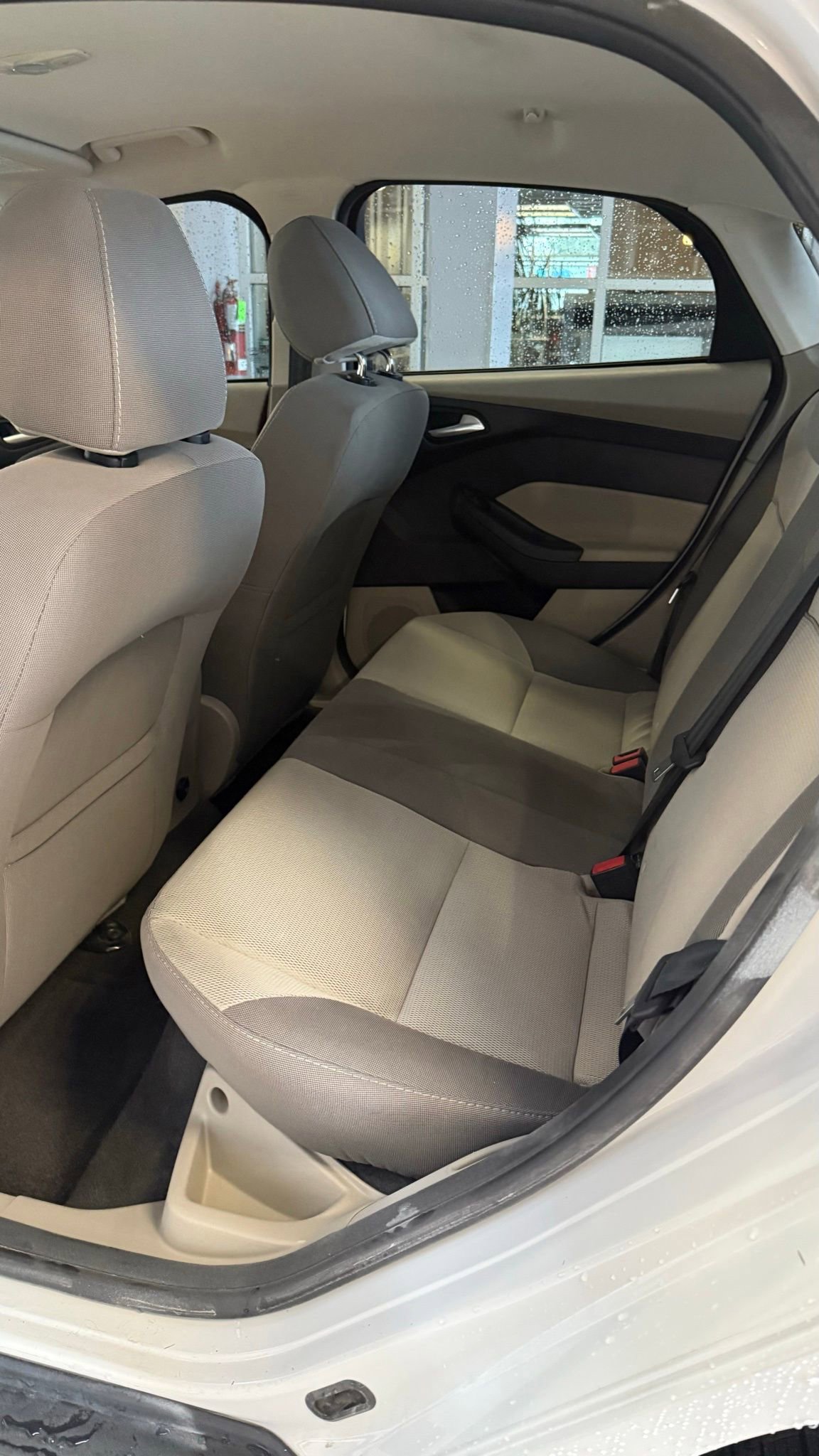 Used 2014 Ford Focus SE image 24