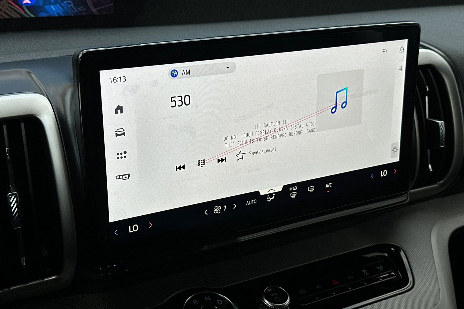 New 2026 Ford Expedition Active image 18