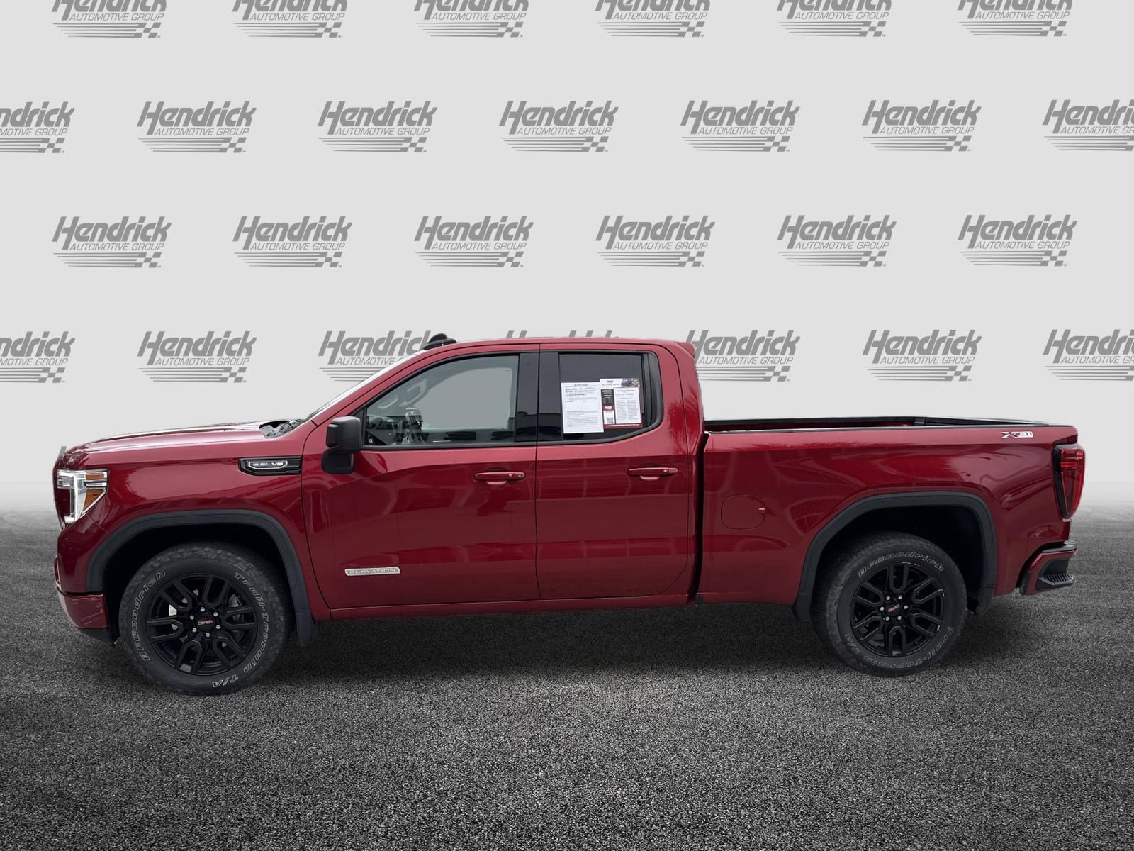 Used 2021 GMC Sierra 1500 Elevation w/ X31 Off-Road Package AWD/4WD image 6