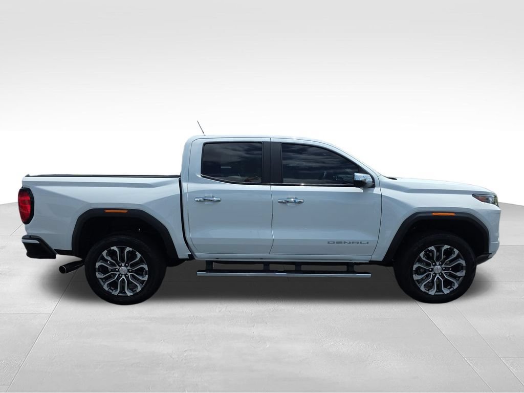 Used 2026 GMC Canyon Denali AWD/4WD image 6