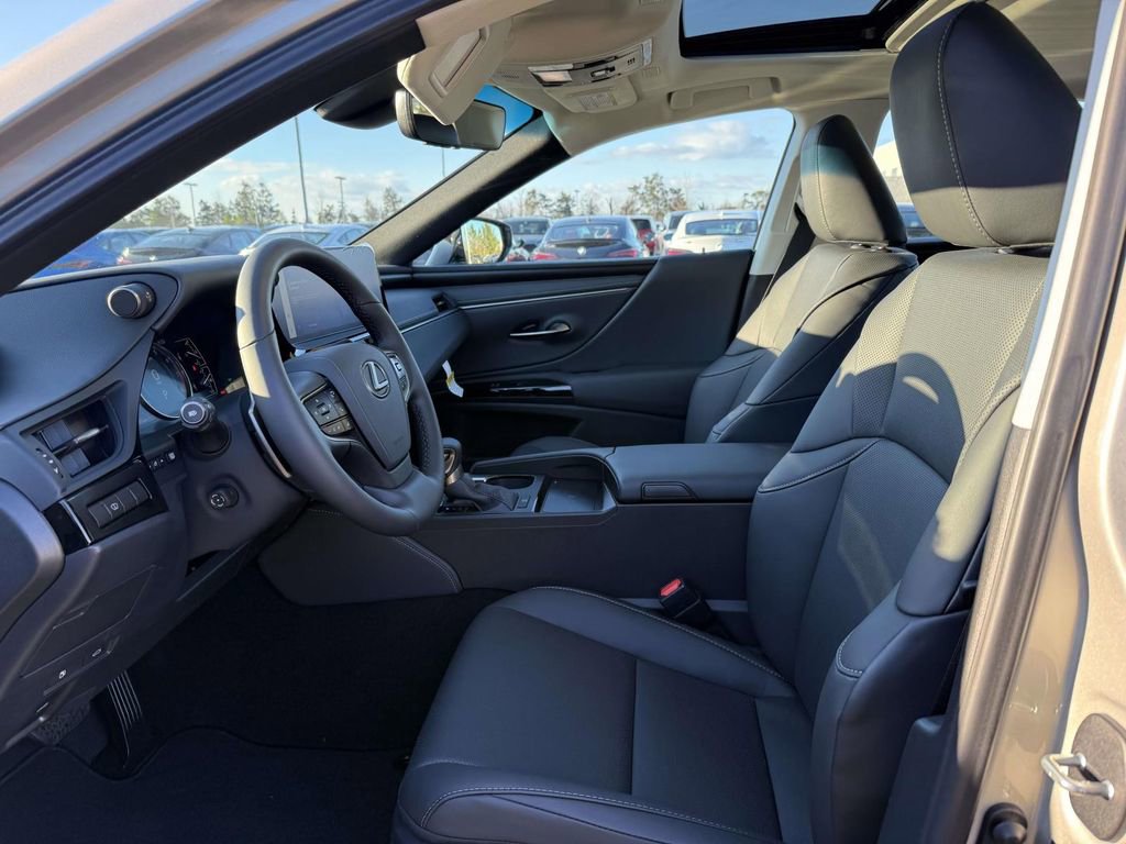 Used 2025 Lexus ES 350 w/ Premium Package image 13