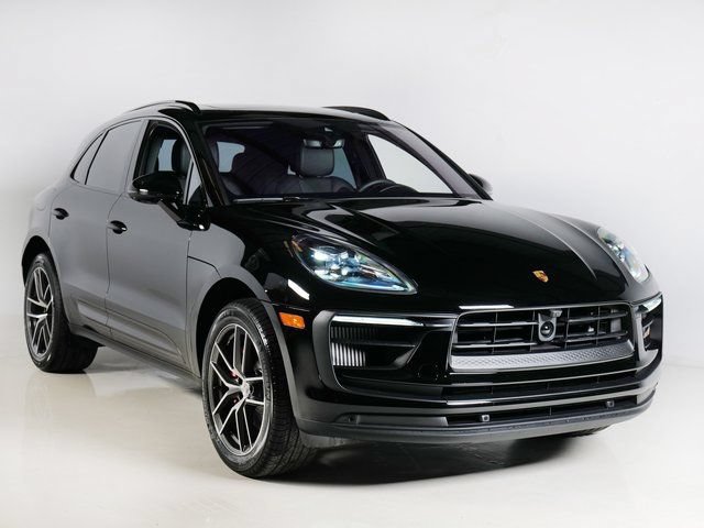 New 2026 Porsche Macan S AWD/4WD image 7